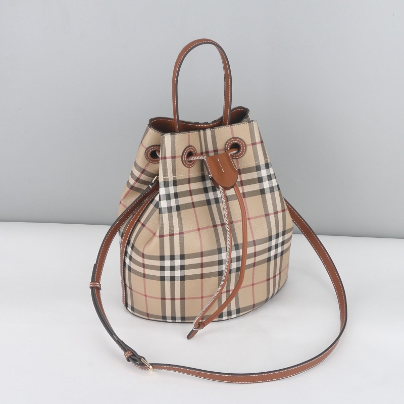 Bv*b*rry bucket bags